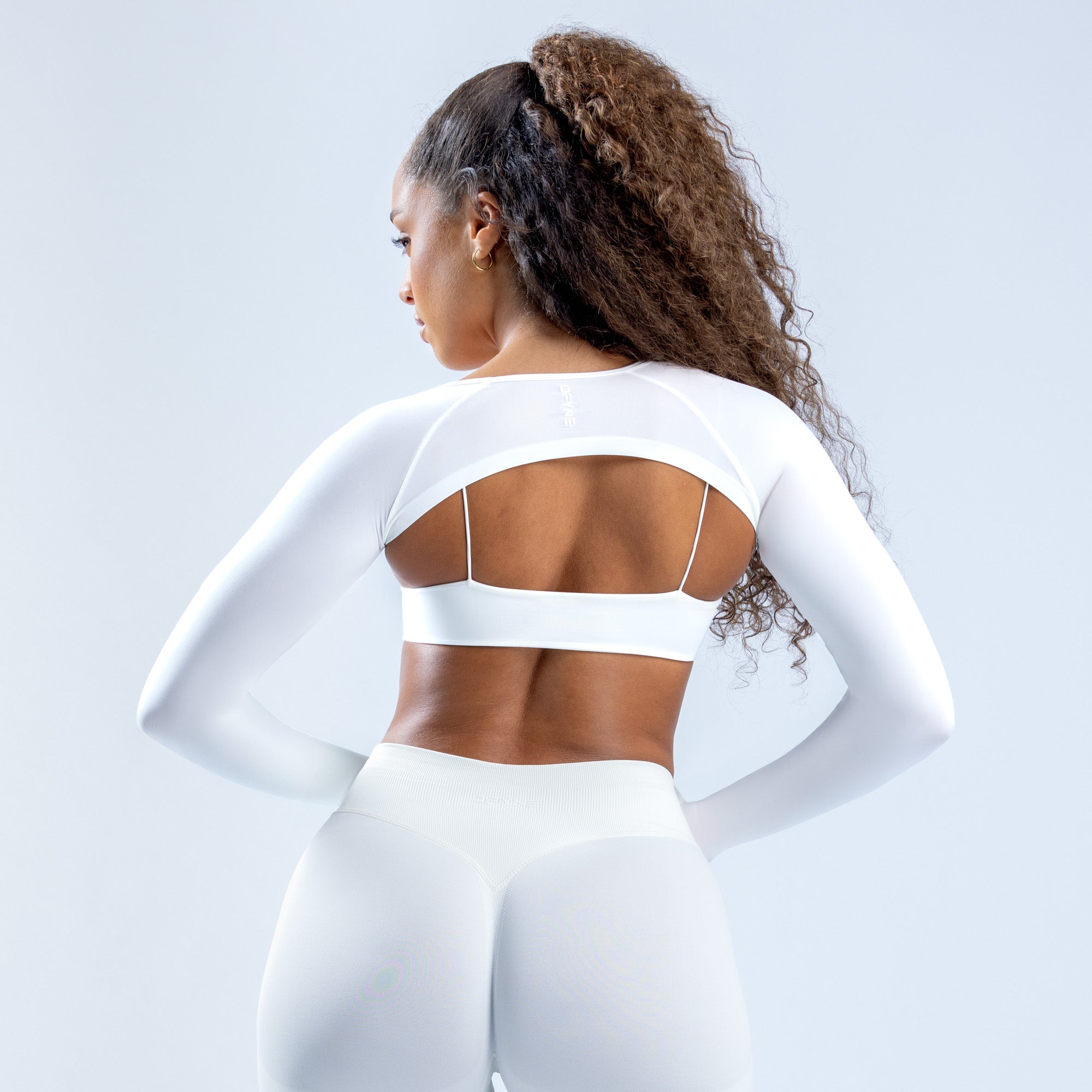 DFYNE Defy Long Sleeve Shrug Dam Vita | 6824705-CX