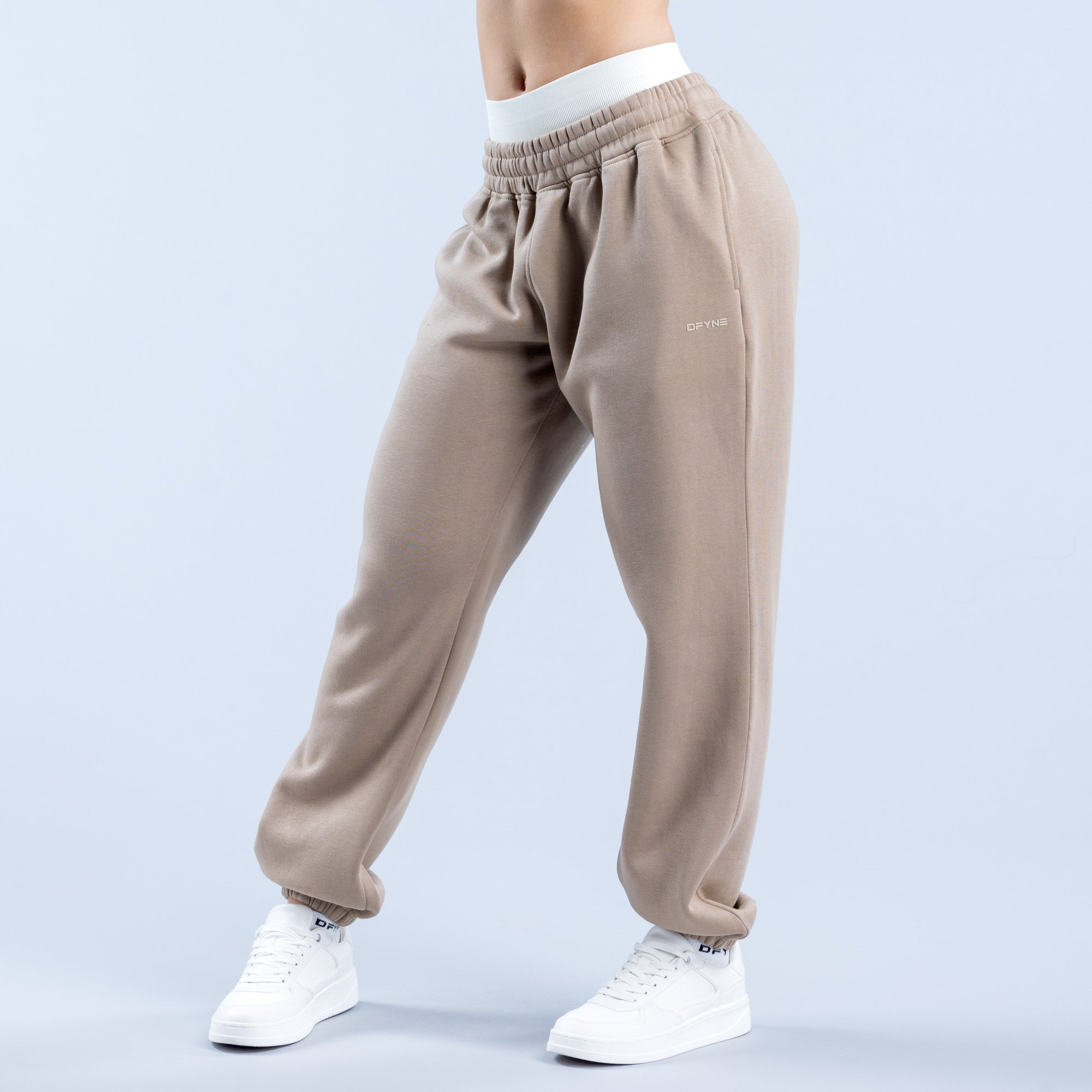 DFYNE Revive Heavy Weight Joggingbyxor Dam Beige | 6049137-HD