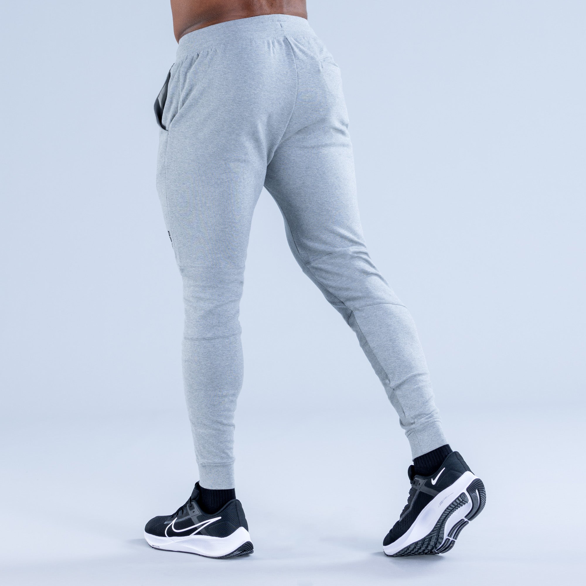 DFYNE Stealth Tapered Joggingbyxor Herr Grå | 0319745-IS