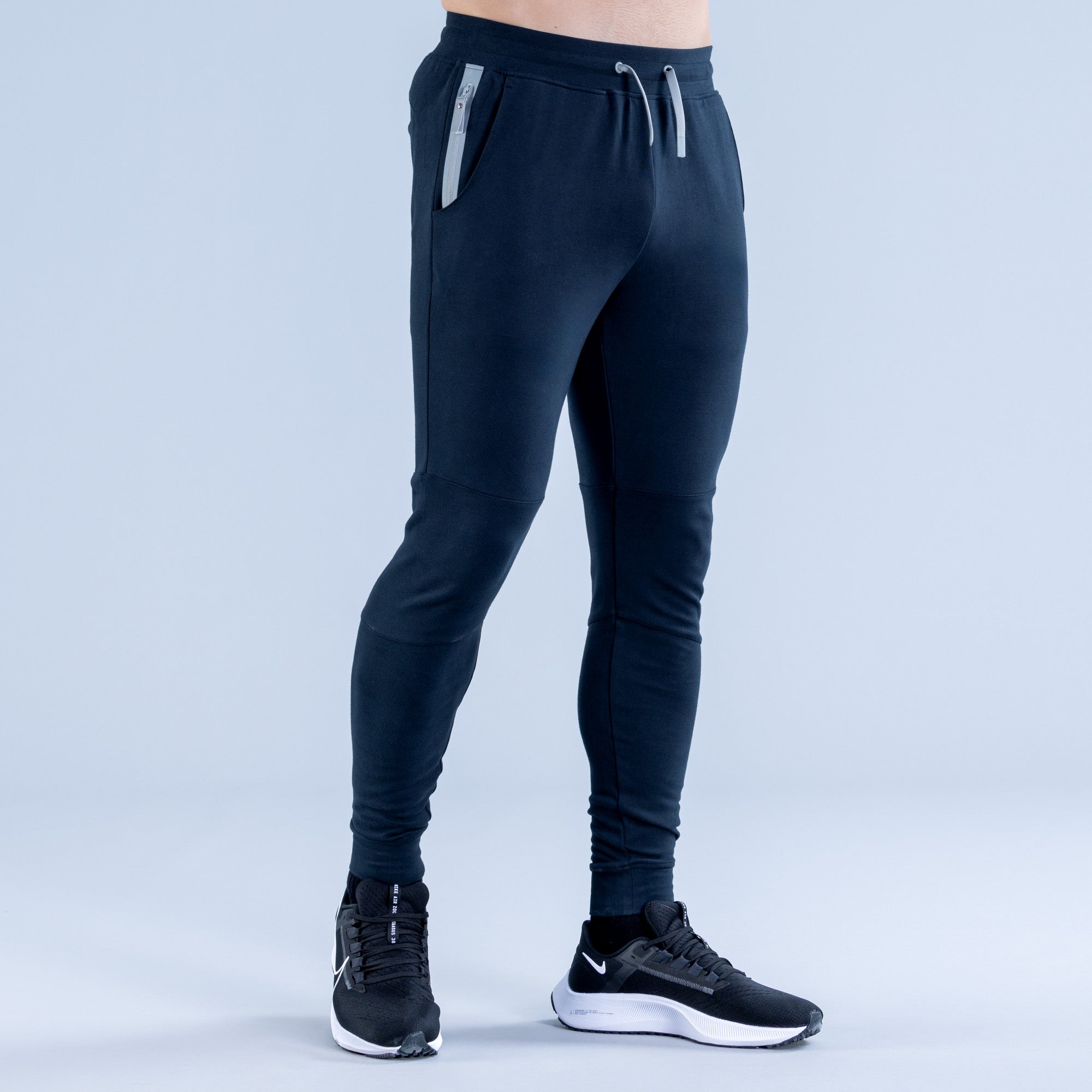 DFYNE Stealth Tapered Joggingbyxor Herr Svarta | 2317946-EI