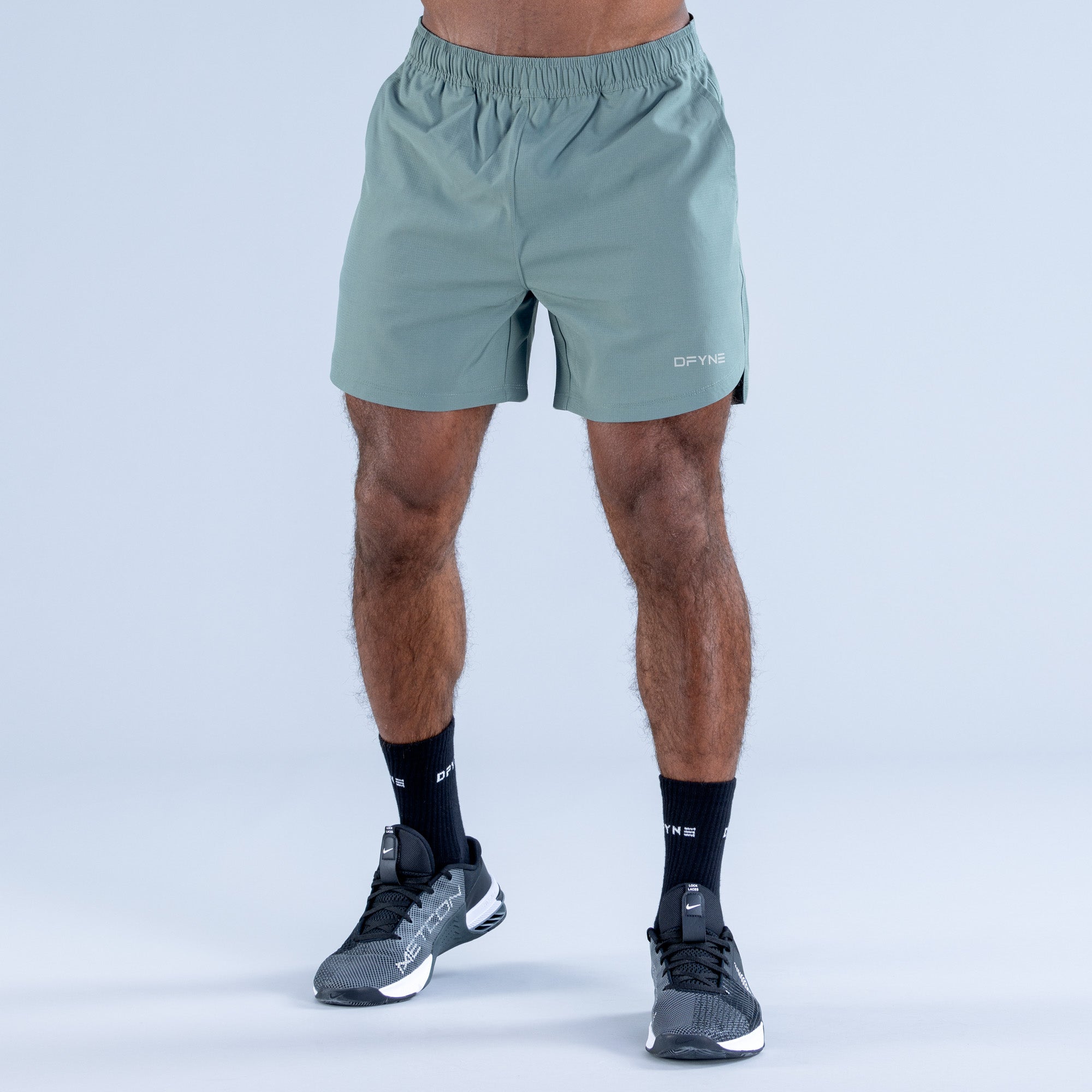 DFYNE Stealth Training Shorts Herr Olivgröna | 2463871-IJ